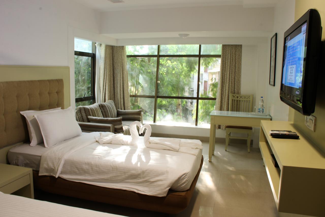 Golden Chariot The Boutique Hotel Mumbai Exteriör bild
